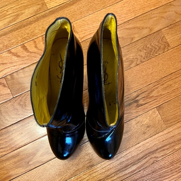 YSL Tribtoo Black Patent Ankle Boots 39 - Picture 2 of 9